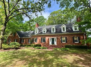 4 W Huntington Pl, Rogers, AR 72758