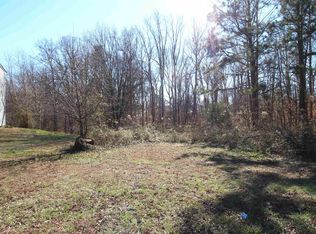 627 Pauline Ln, Roebuck, SC 29376