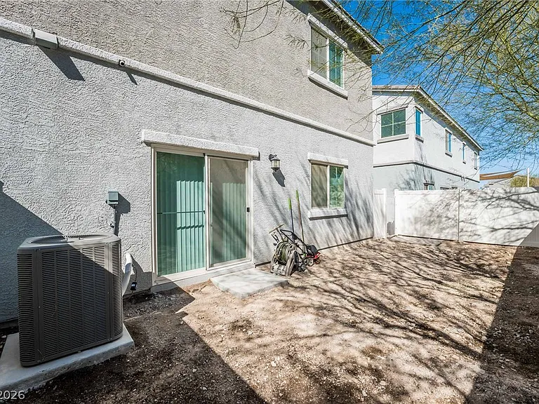 2725 Rainy Meadows Ave — Photo 43