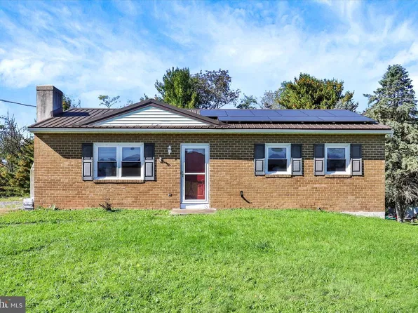325 Burn Hill Rd, Shermans Dale, PA 17090