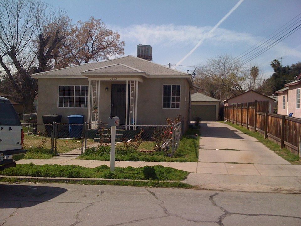 1st image of 1556 N Genevieve St