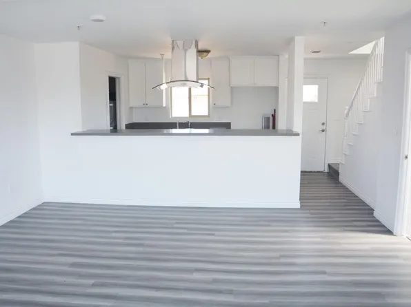 305 E 76th Pl Unit 1, Los Angeles, CA 90003