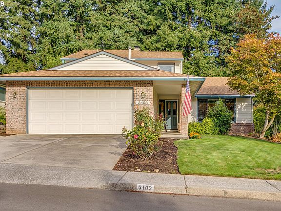 2nd image of 3103 SE Spyglass Dr