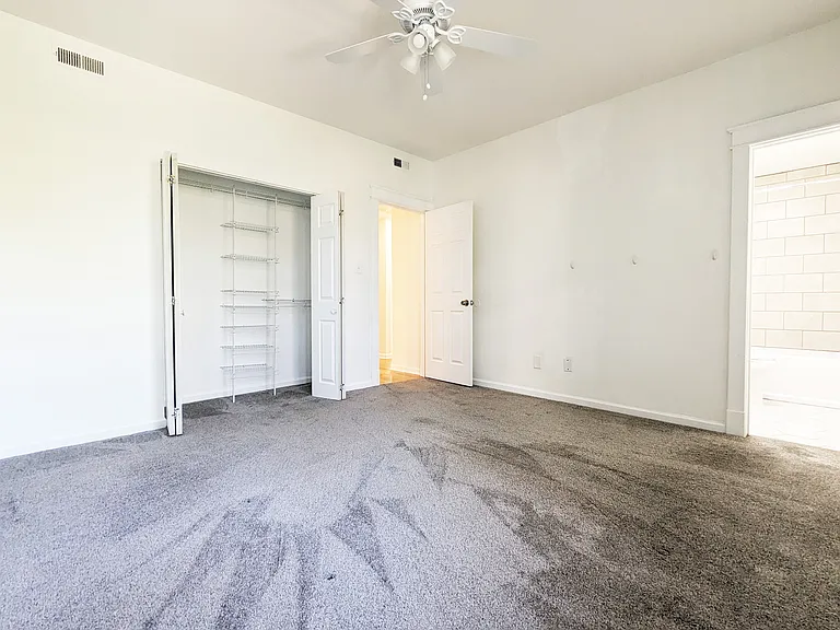 5803 Waterman Blvd #2W — Photo 7