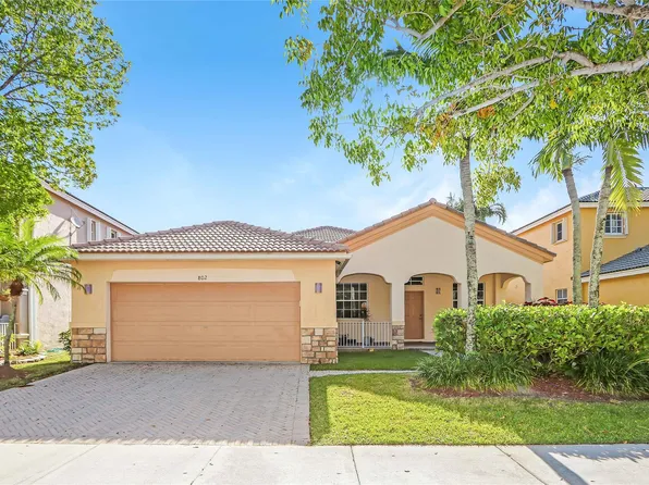 802 Sunflower Circle, Weston, FL 33327