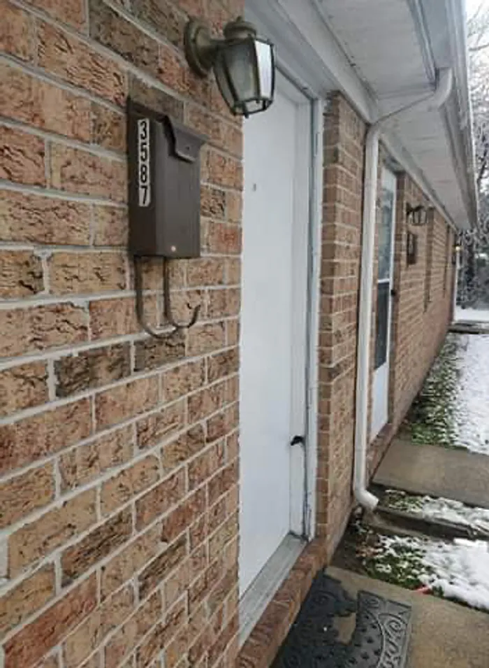 1 bed, 1.0 bath, 500 sqft, $1,100 — Photo 3