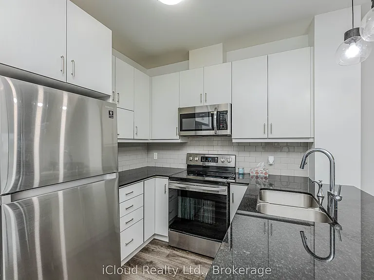 102 Grovewood Cmn #121 — Photo 19