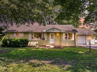 193 E Gloucester Dr, Saginaw, MI 48609