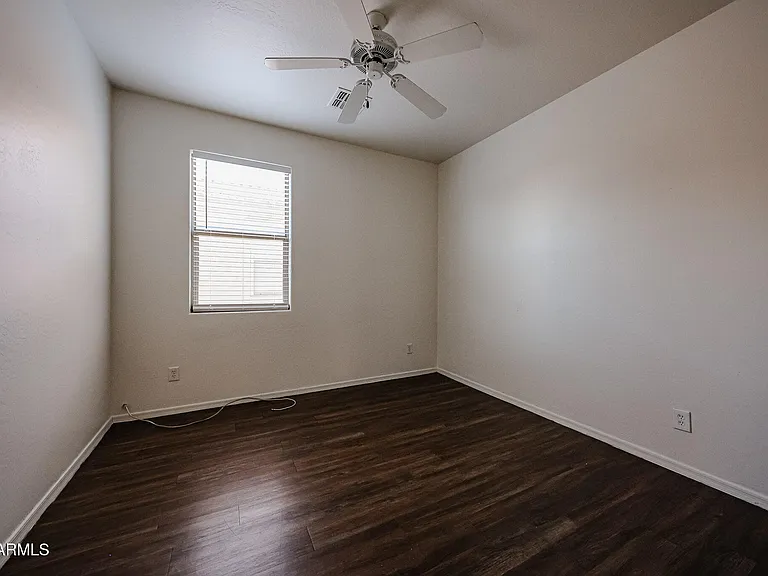 6307 S 69th Gln — Photo 19