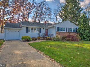 29 Rockland Rd, Ewing, NJ 08638