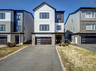 25 Talus Ave, Bedford, NS B4B 1T9