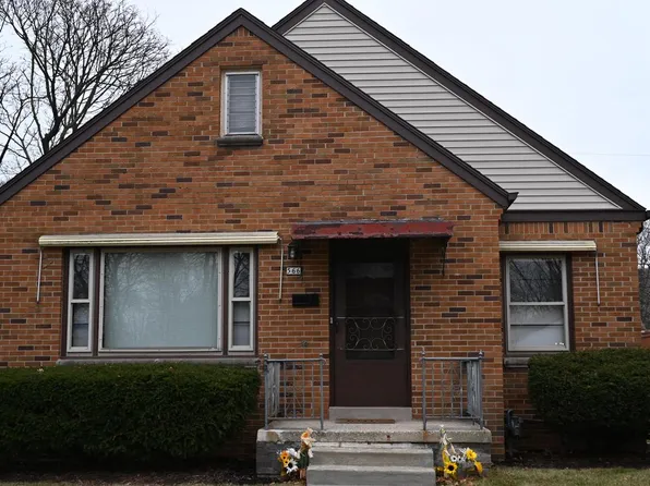 566 North 106th STREET, Wauwatosa, WI 53226