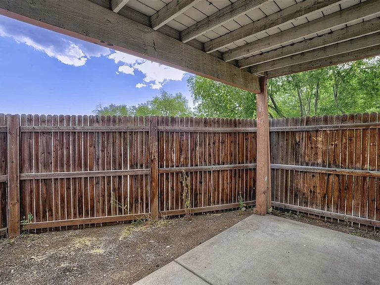 610 Lincoln Ave — Photo 21
