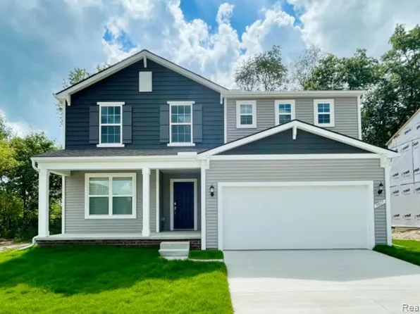 9112 Dogwood Ln, Dexter, MI 48130