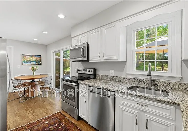 9902 Madrigal Way — Photo 9