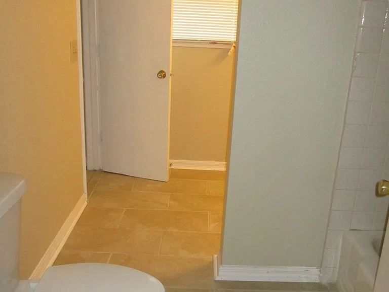 1604 Gary Ave — Photo 19