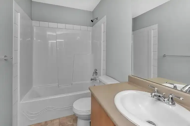 13819 232nd St #32 — Photo 5