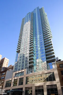 Rented by Brown Harris Stevens | media 9