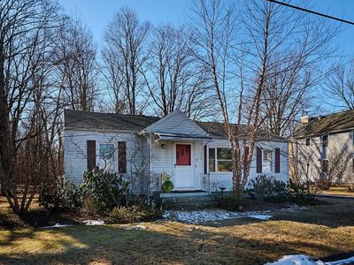 70 Fern St, Northampton, MA, 01062