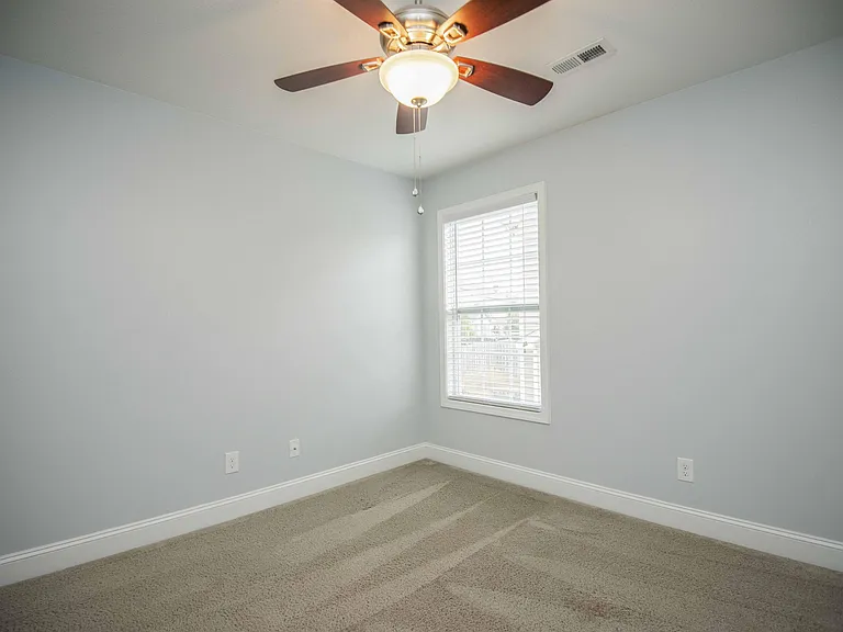 1509 Chariot Ln #H — Photo 30