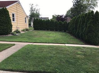 20 Runyon Ave, Edison, NJ 08817