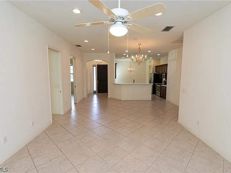 11108 Esteban Dr — Photo 13