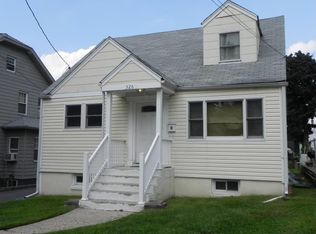 326 Harrison St, Nutley, NJ 07110