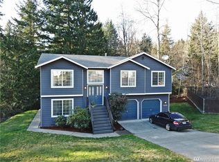 16202 39th Street Ct E, Lake Tapps, WA 98391