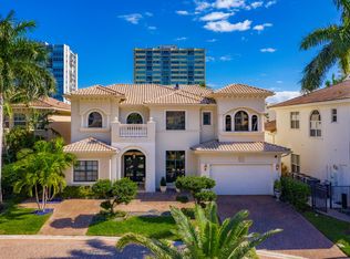 1225 Hatteras Ln, Hollywood, FL 33019