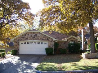 5512 Timber Green Dr, Arlington, TX 76016