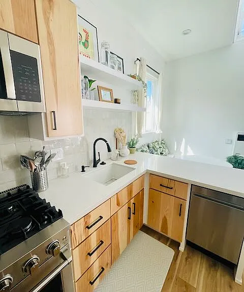 245 26th St #1 — Photo 5