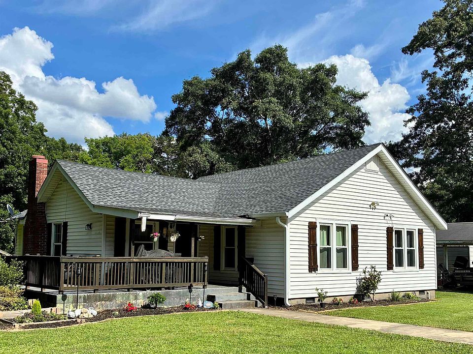 1st image of 2004 Shady Grove Ln SW