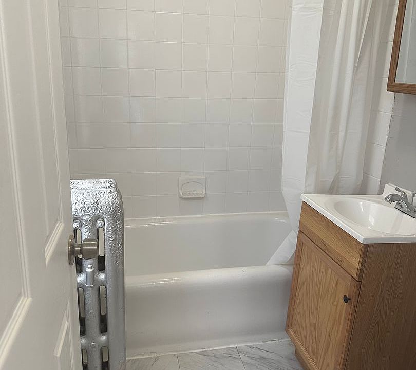 2nd image of 5300 W Division St #5304-K