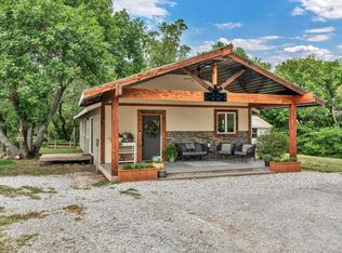 1621 W 8th St, Wellington, KS 67152