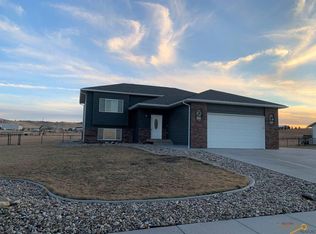 14833 Fox Trl, Box Elder, SD 57719