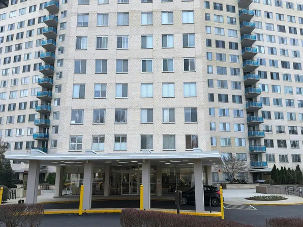 10500 Rockville Pike Unit 1019, Rockville, MD 20852