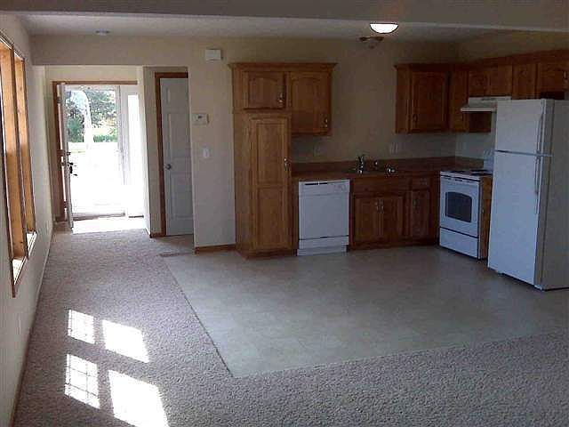 2nd image of 1530 SW Shelby Dr #3A