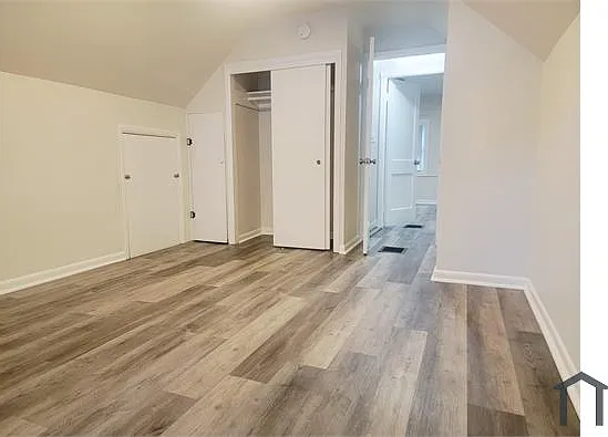 829 Templecliff Rd — Photo 11