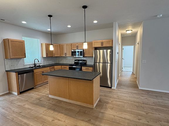 3rd image of 8410 E Rich Ave