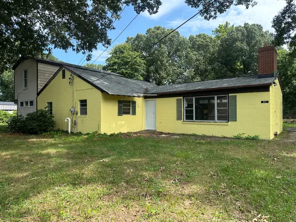 80 Westmoreland Dr, Colonial Beach, VA 22443