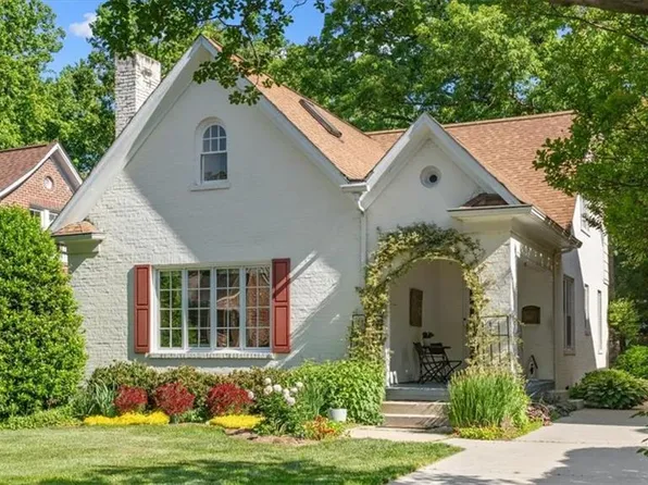 2118 Wright Ave, Greensboro, NC 27403