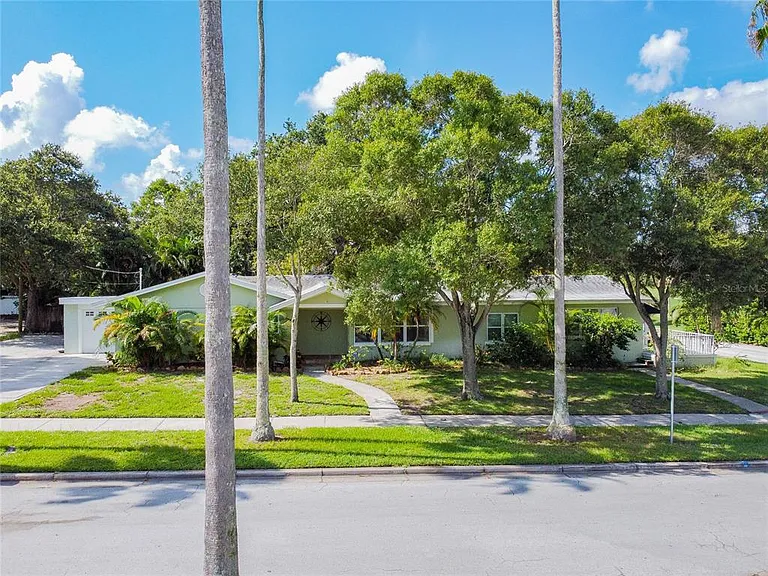 303 Wildwood Way #A — Photo 48