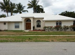 13660 Folkstone Ct, Wellington, FL 33414