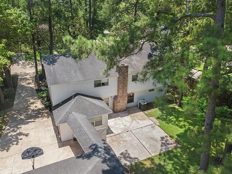 8218 Oak Moss Dr — Photo 5