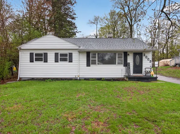 2005 Cortland Blvd, Jackson, MI 49203