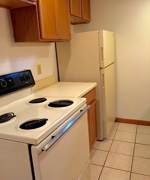 211 N Adams St — Photo 4