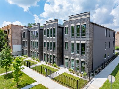 5000 S Prairie Ave, Chicago, IL, 60615