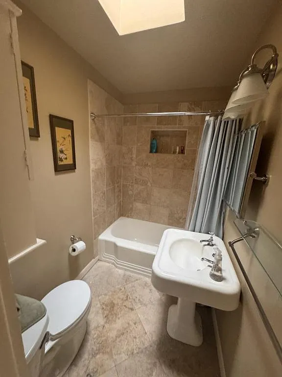 222 Artist Rd — Photo 4