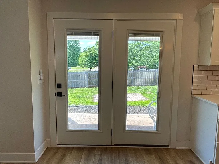1313 Isaiah Dr — Photo 4
