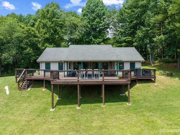 2459 King Rd, Pisgah Forest, NC 28768